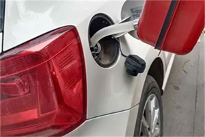 双柏24小时救援车收费标准