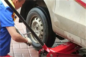 双柏附近拖车24小时服务热线电话